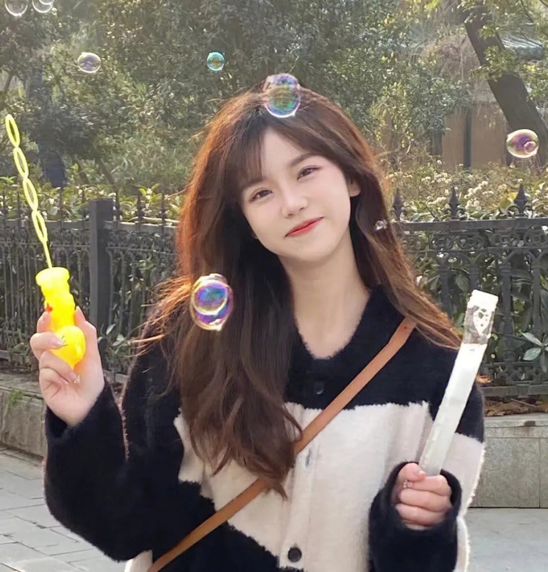 逆转世界的电池少女